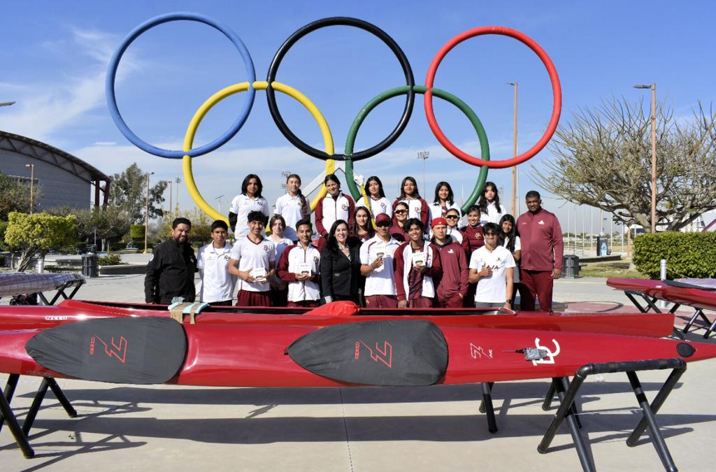 Apoya el INDE BC al canotaje de Baja California con Canoas y Kayaks