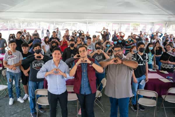 Apoya gobierno del estado a más de 4 mil jóvenes de Ensenada Durante 2022