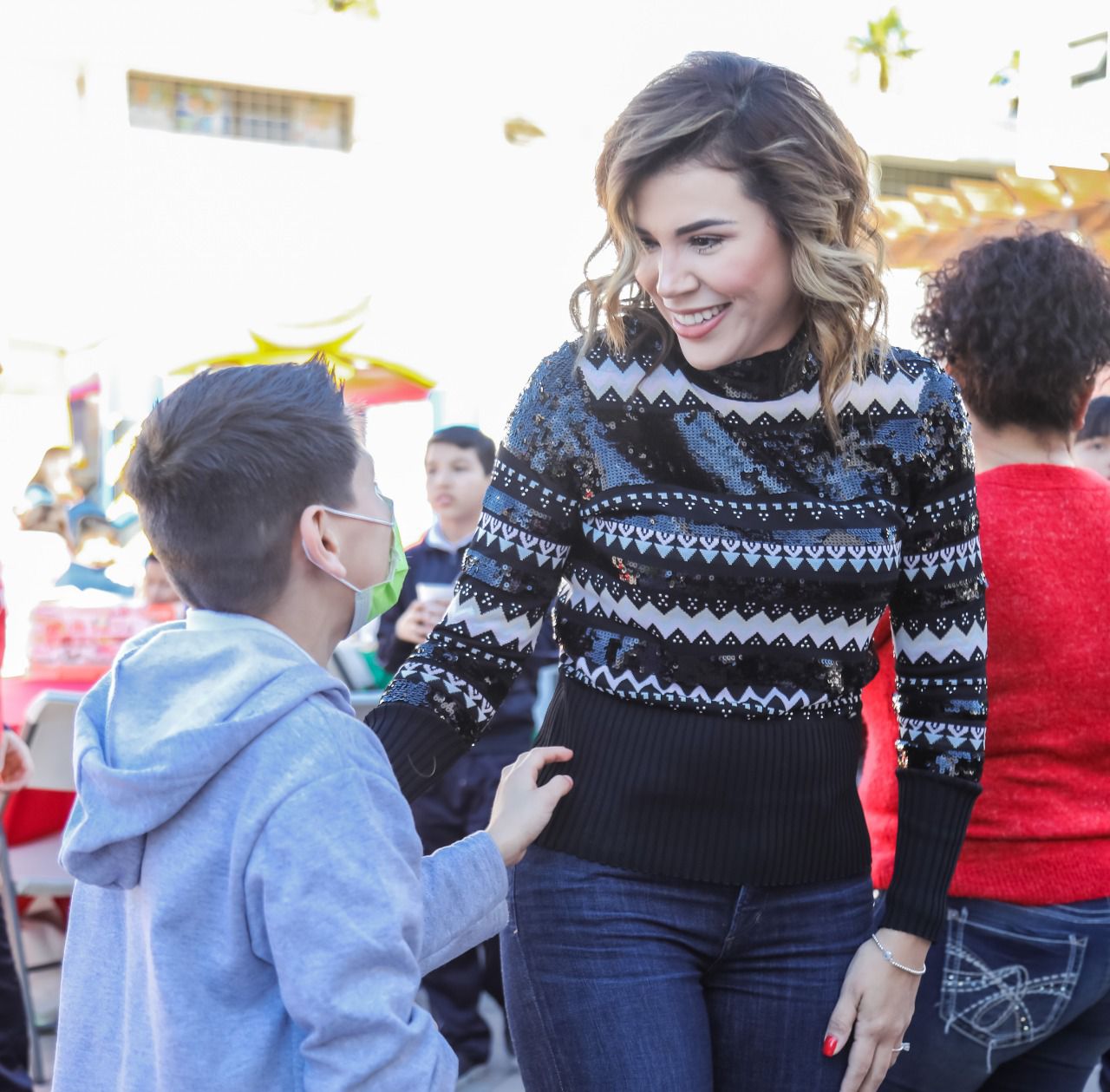 Celebra Marina del Pilar festividades decembrinas junto a niñas, niños y adolescentes de DIF en Mexicali