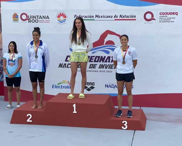 Conquista Baja California más de 15 medallas en el Nacional de Natación de Primera Fuerza