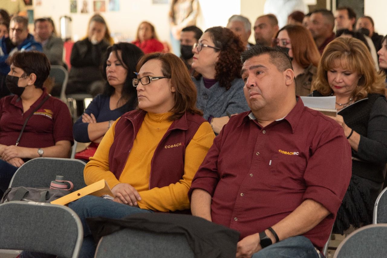 Imparte COBACH BC  “Taller de Detección de Conductas de Riesgo y Protocolos de Actuación”