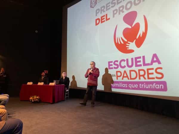 Presenta Secretaría de Educación programa “Escuela para Padres; Familias que Triunfan” en beneficio de la niñez de BC