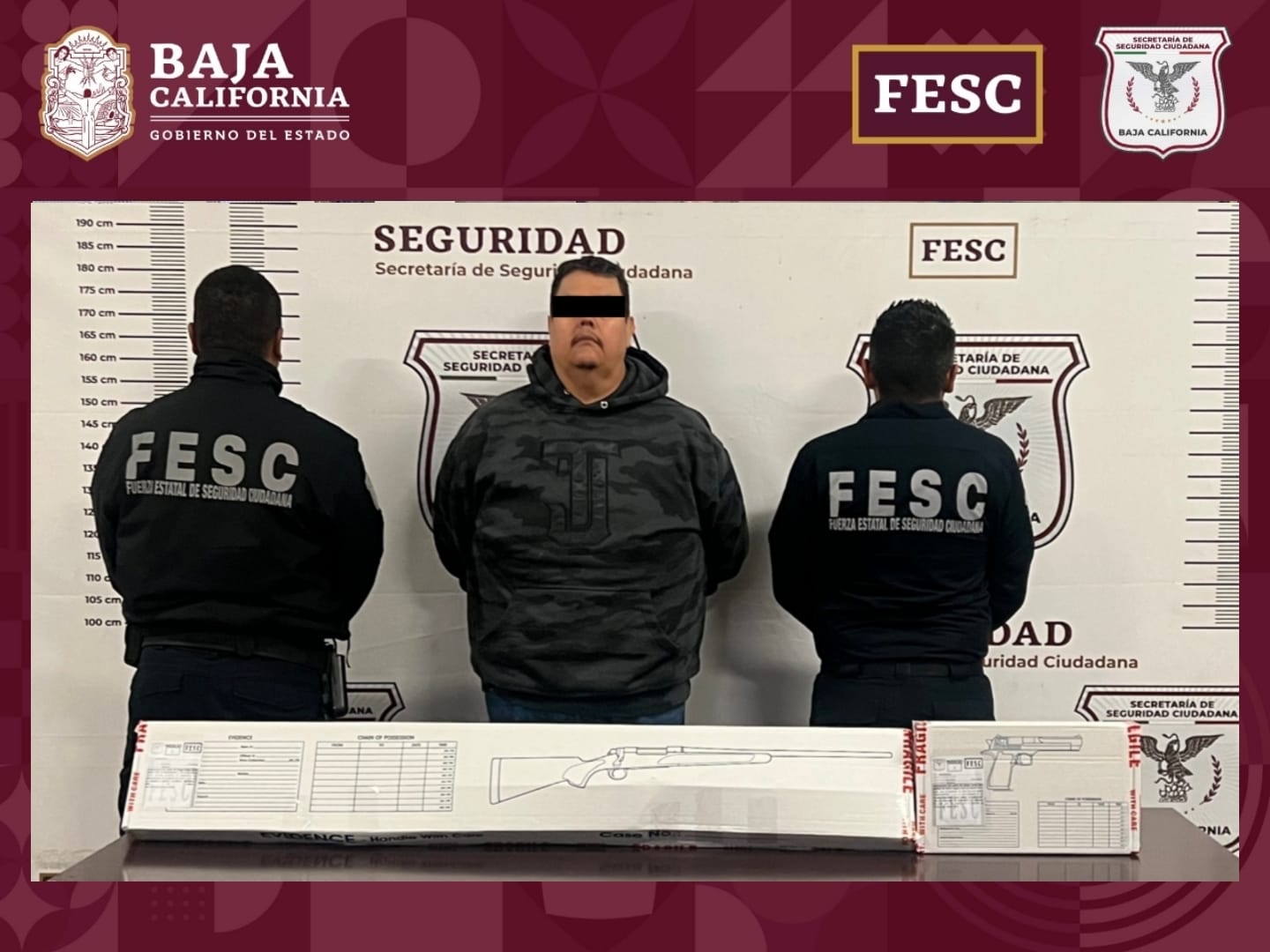 Detienen FESC y SEDENA a hombre en poder de armas de fuego en Tijuana