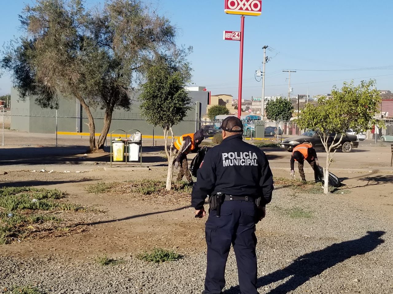 Con apoyo de infractores la DSPM retira más de una tonelada de basura