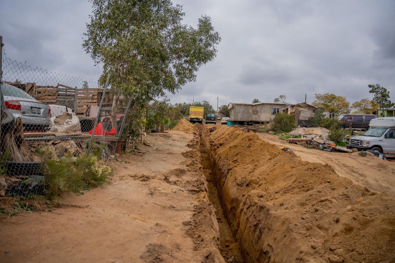 Realiza CESPTE introducción de red de agua potable en la colonia Villas de las Flores