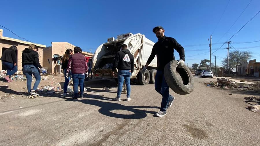 Llevó CESPM jornada de servicios a la colonia finca los jazmines