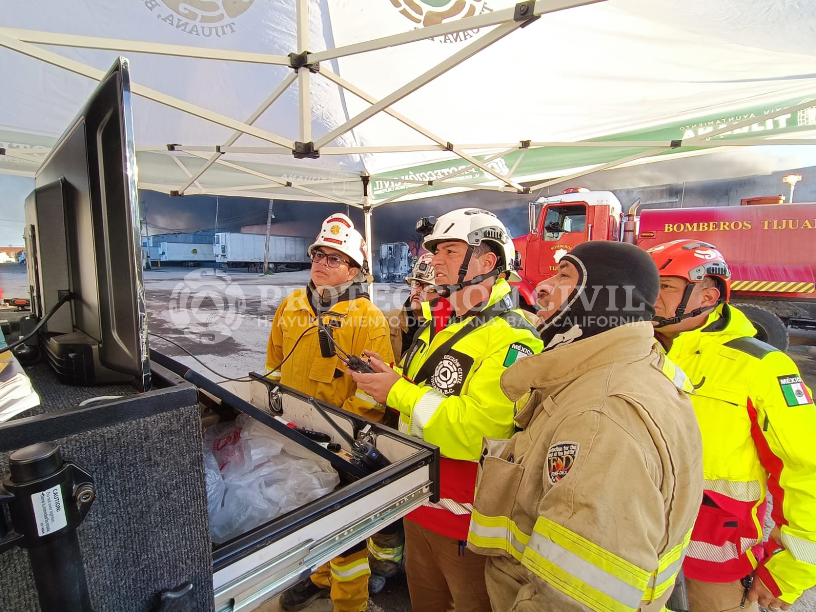 Incendio de nave industrial con diferentes giros comerciales