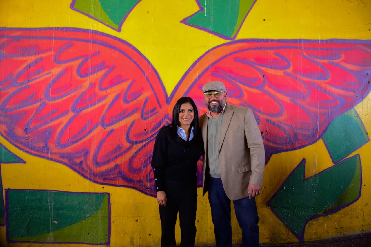 Alcaldesa inaugura mural sobre medio ambiente y comunidad en garita de Otay