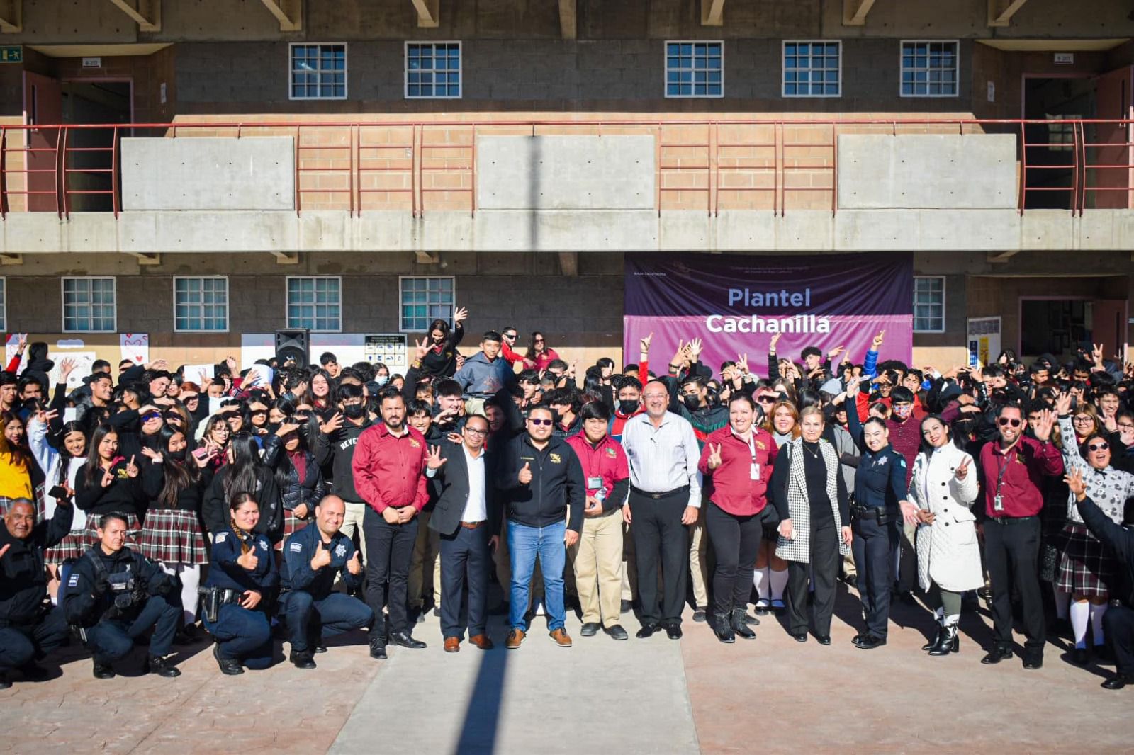 Fortalecen CECyTE BC y SSPCM seguridad del alumnado y personal en planteles