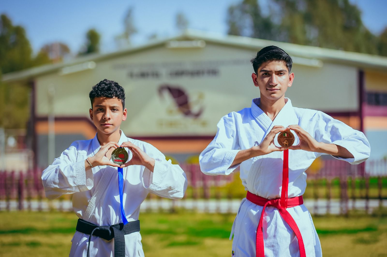 Ganan alumnos de CECyTE BC Campeonato Nacional de Karate