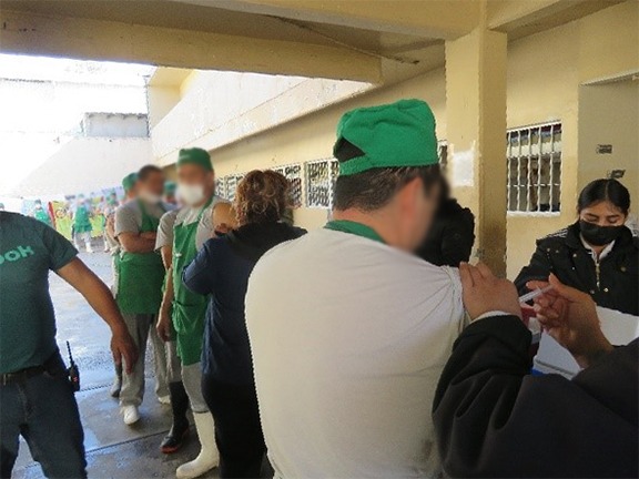 Garantiza CESISPE salud de internos, seguridad y custodios en el Centro Penitenciario de Ensenada con vacunación