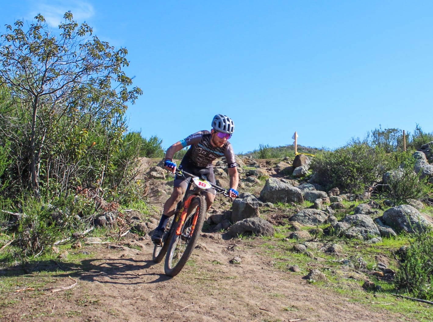 Impulsa INDE al ciclista bajacaliforniano Emilio Azcona para ganar el bicampeonato de nacionales CONADE