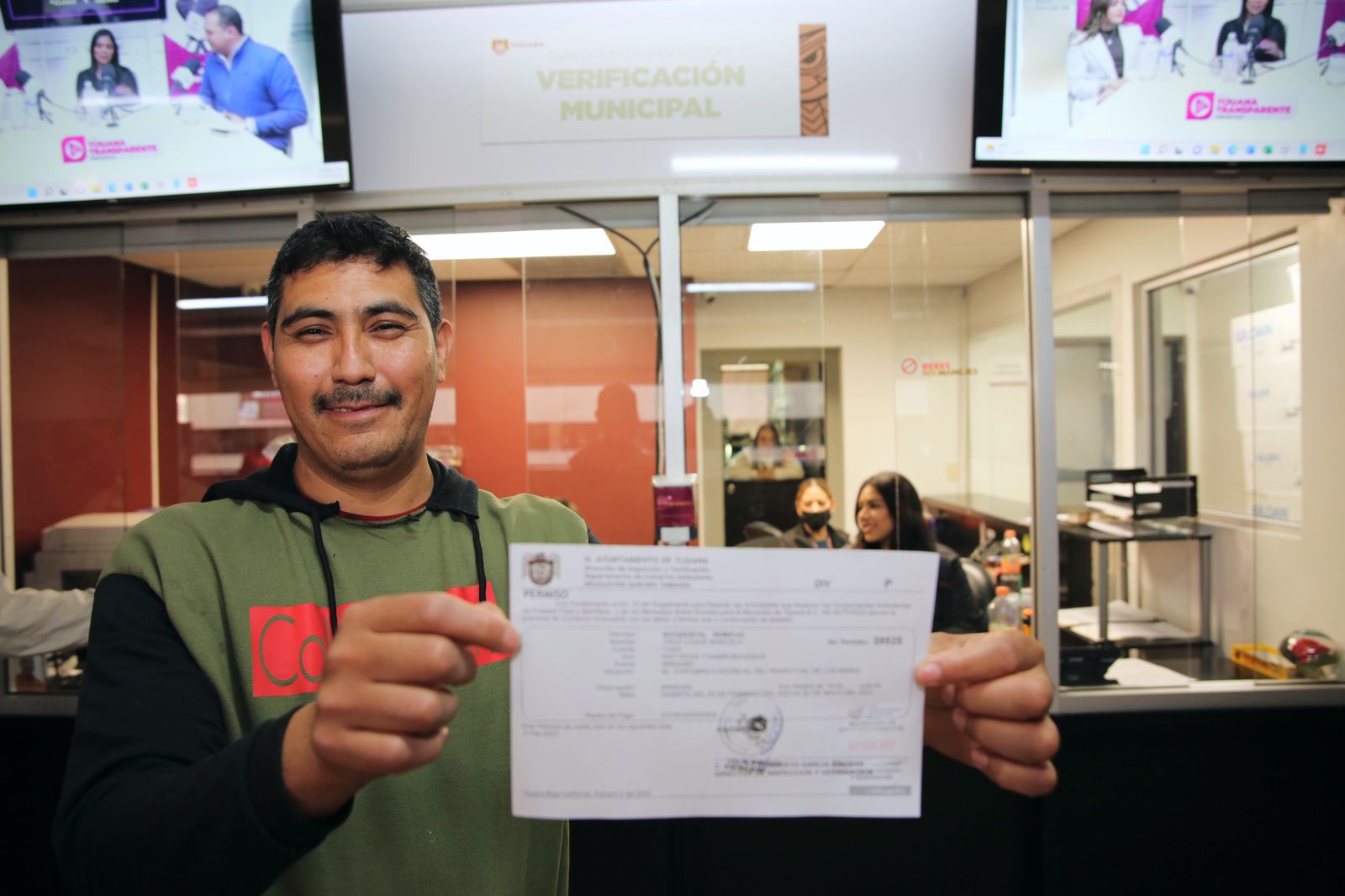 Triplica Gobierno de Tijuana recaudación por revalidación de permisos para comercio ambulante y sobre ruedas