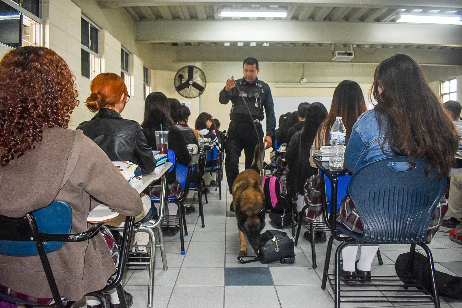 Continúa Secretaría de Seguridad con las acciones preventivas en los planteles educativos.