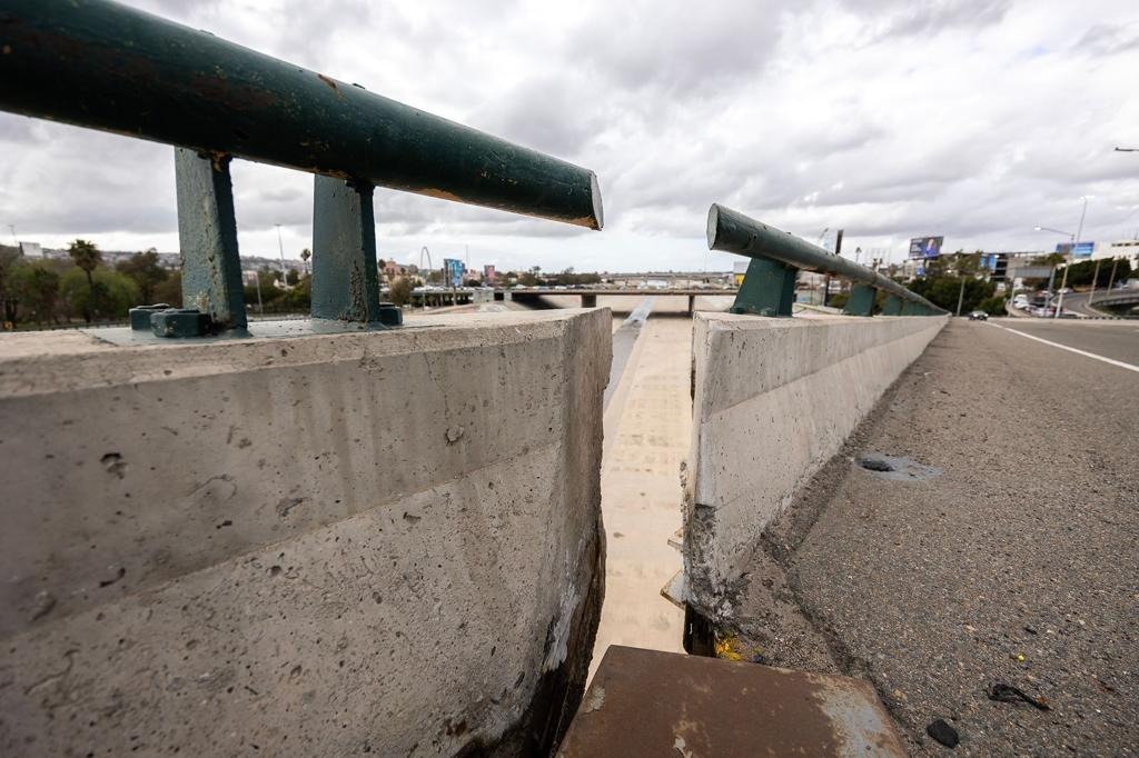 Informa Ayuntamiento de Tijuana que puente el chaparral continuará cerrado