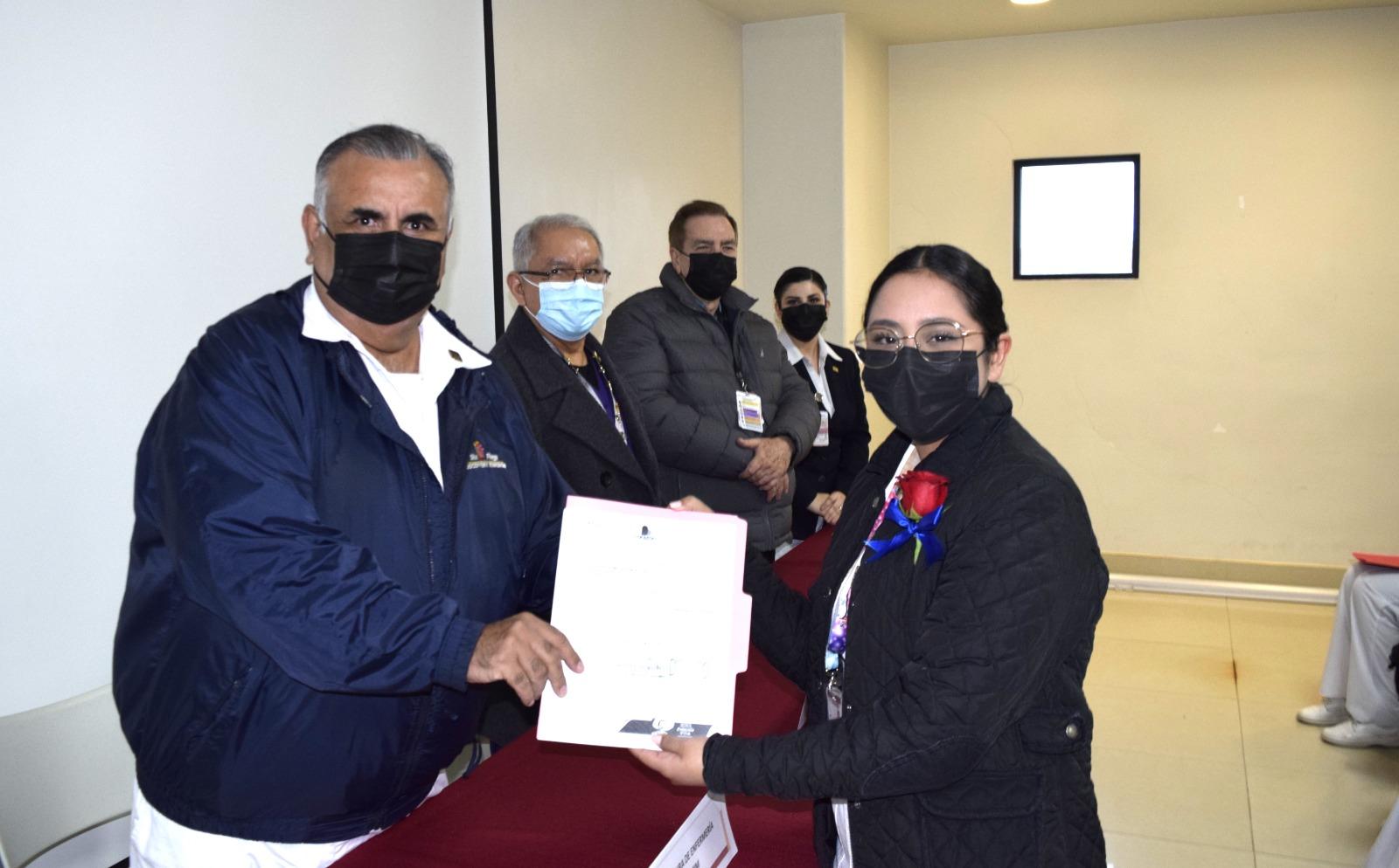 Concluyen su pasantía alumnos de enfermería en el Hospital Materno Infantil de Mexicali