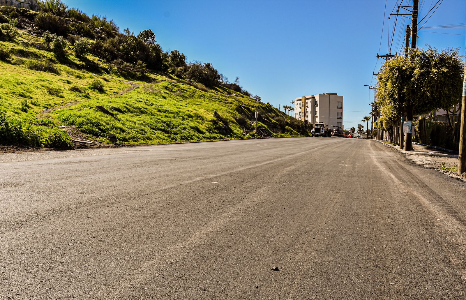 Realiza SIDURT rehabilitación del bulevar Estancia en beneficio del sector sur de Ensenada