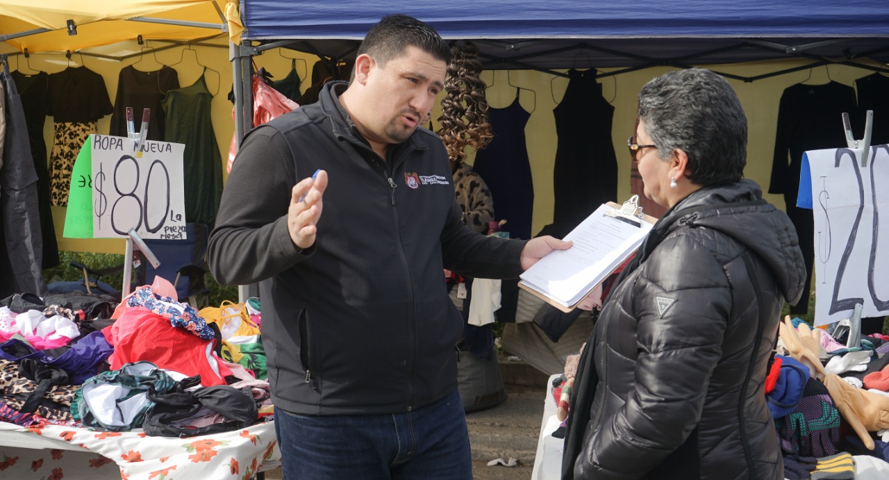 Ciudadanos evalúan atención y servicios públicos municipales