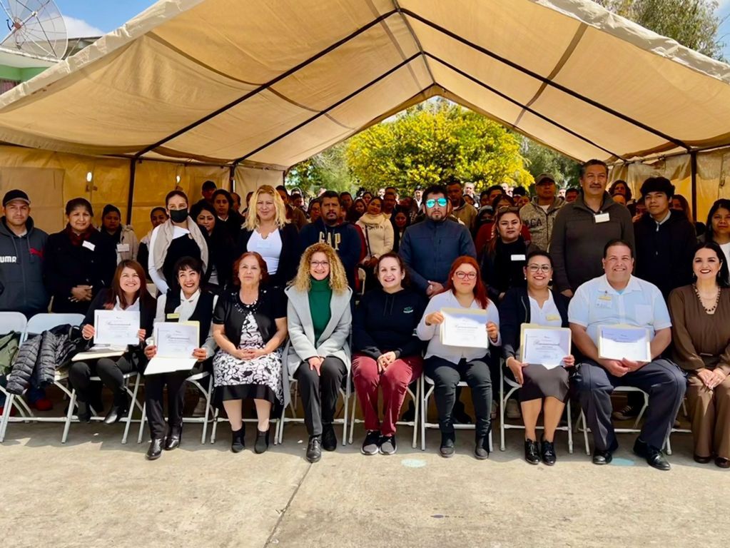 Afianza CONALEP BC coordinación con tutores a través de escuela para padres y madres