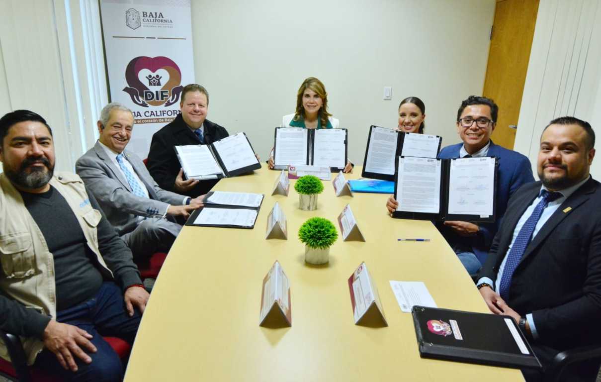 Colaboran DIF BC y Club Rotario Tijuana a favor de la niñez y adolescencia migrante