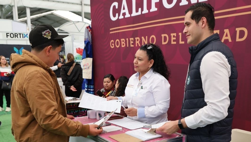 Ofertó servicio nacional de empleo vacantes en Agrobaja