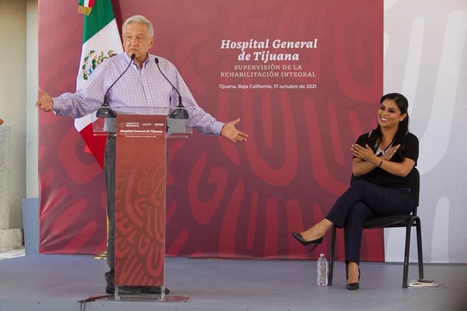 Destaca AMLO trabajo de Montserrat Caballero en Tijuana