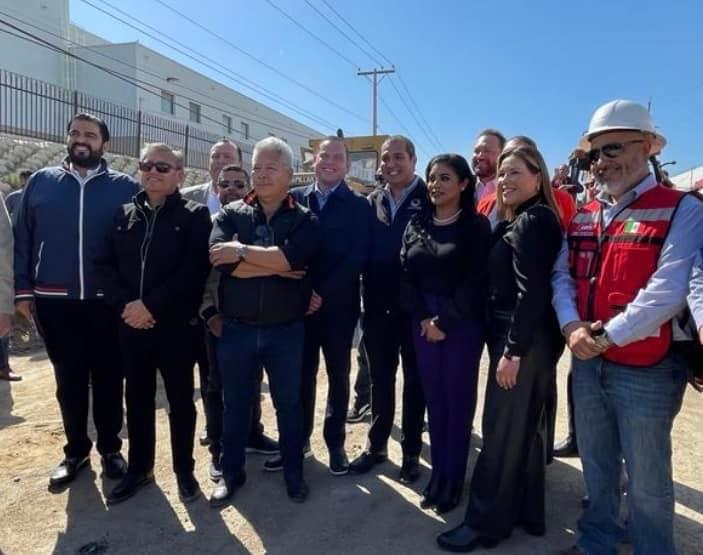 Reconoce Canacintra Tijuana inicio de trabajos del Ayuntamiento en la Calle 12 de Otay