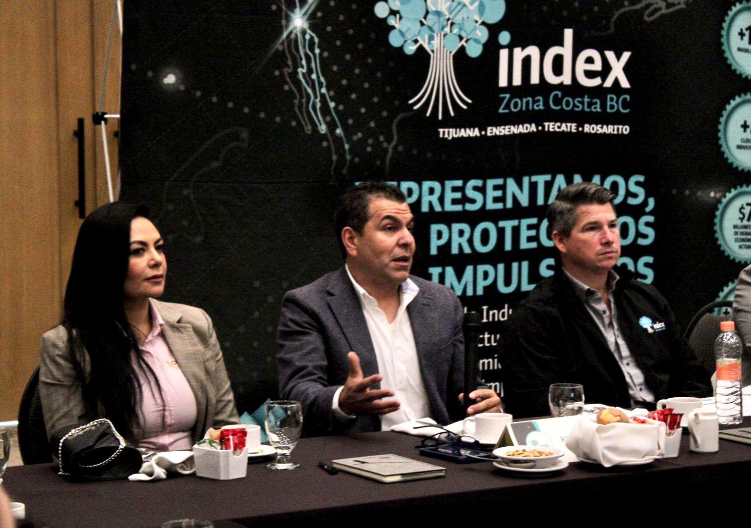 Presentan ante socios de Index Zona Costa BC en ensenada la reforma a la ley general del tabaco