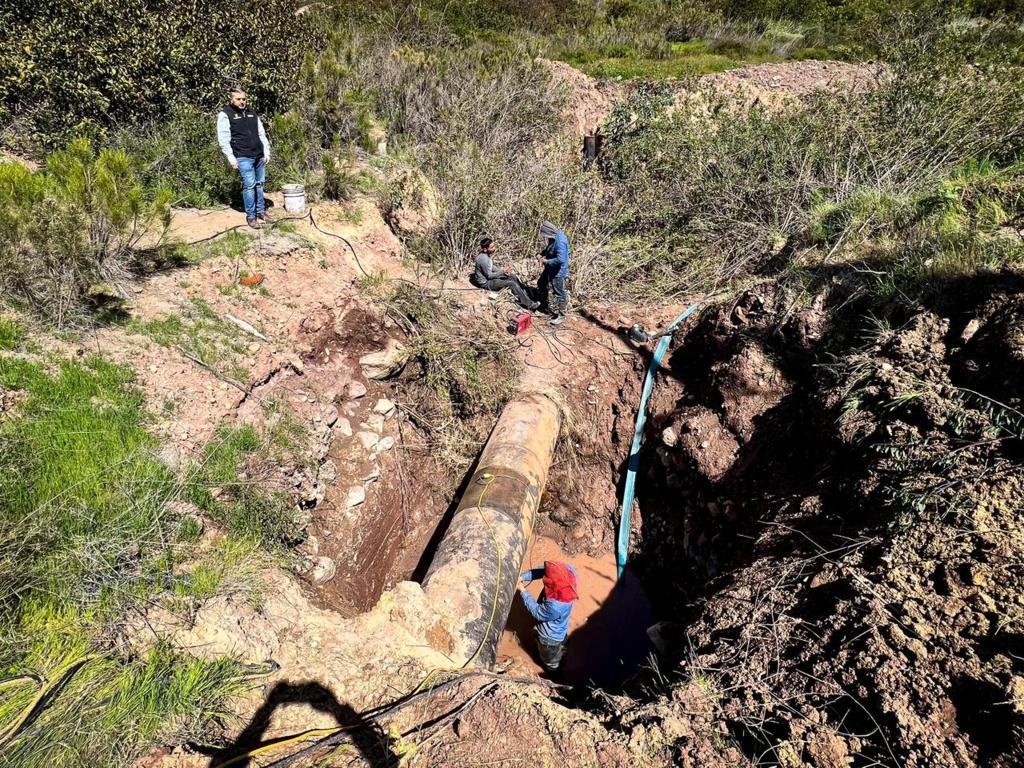 Repara CESPE fuga en acueducto Morelos