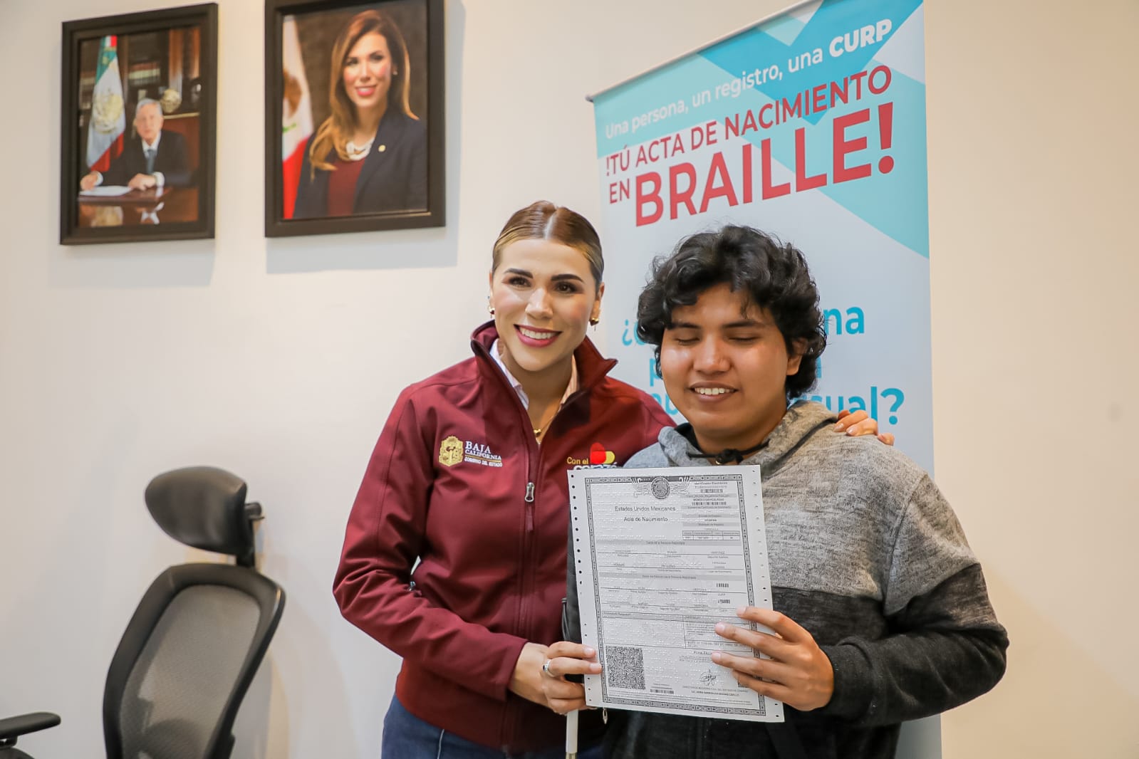 Arranca Gobierno de Marina del Pilar entrega de actas de nacimiento gratuitas en sistema braille