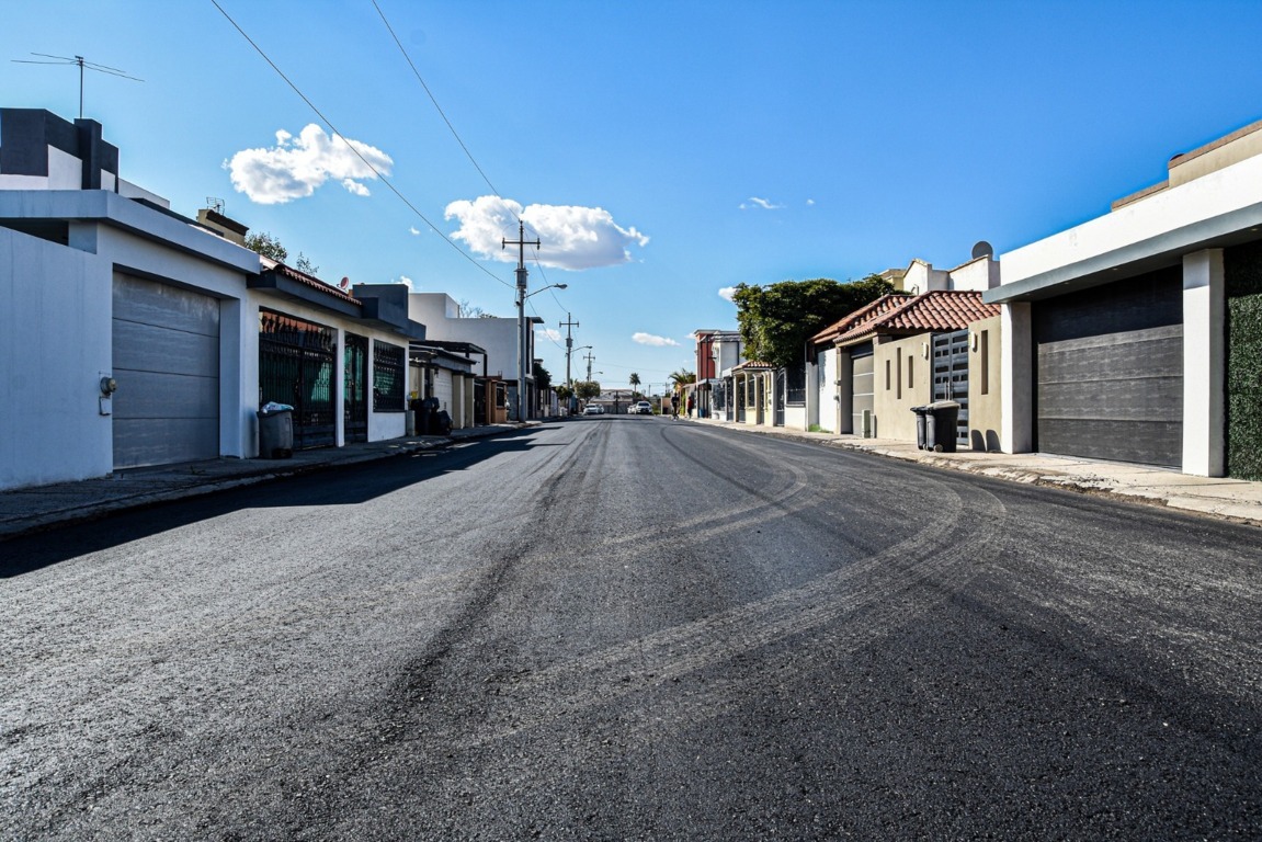 Ejecuta Gobierno del Estado acciones del programa emergente de rehabilitación vial en la Ciudad de Mexicali