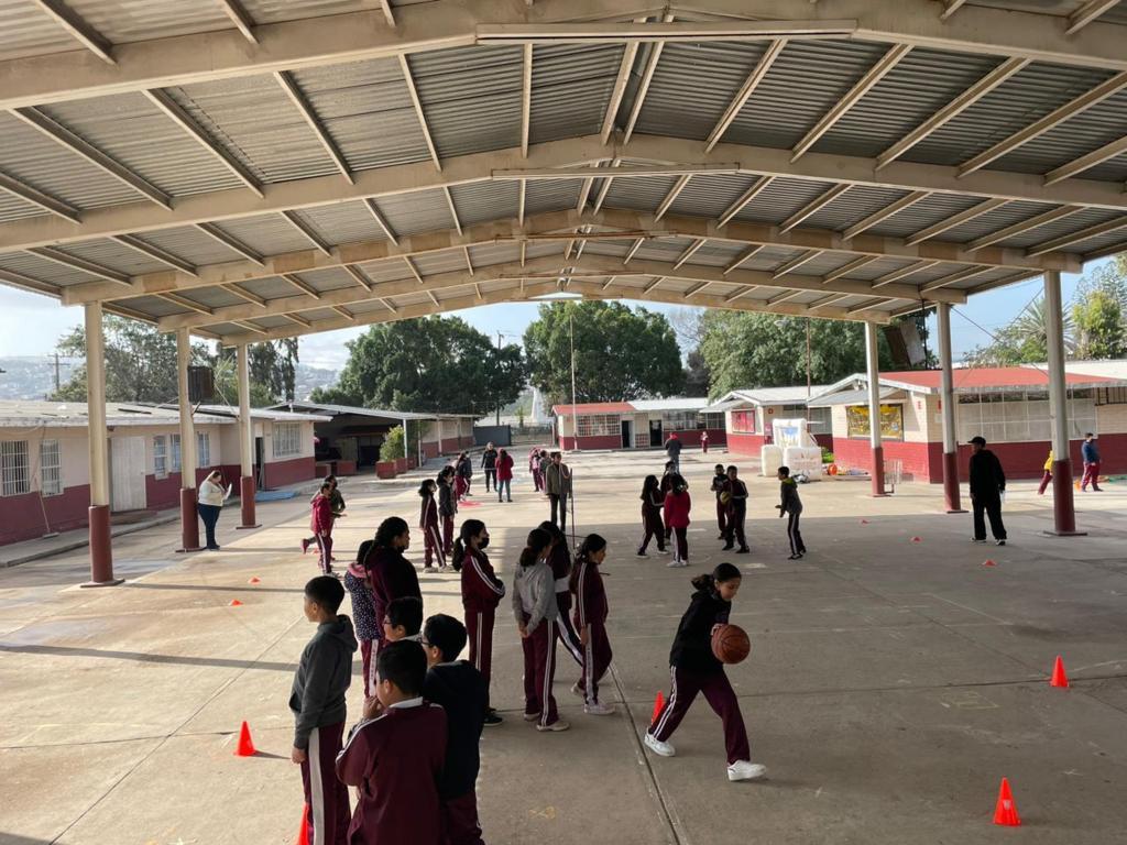 Es fundamental impulsar el deporte en las escuelas: INDE