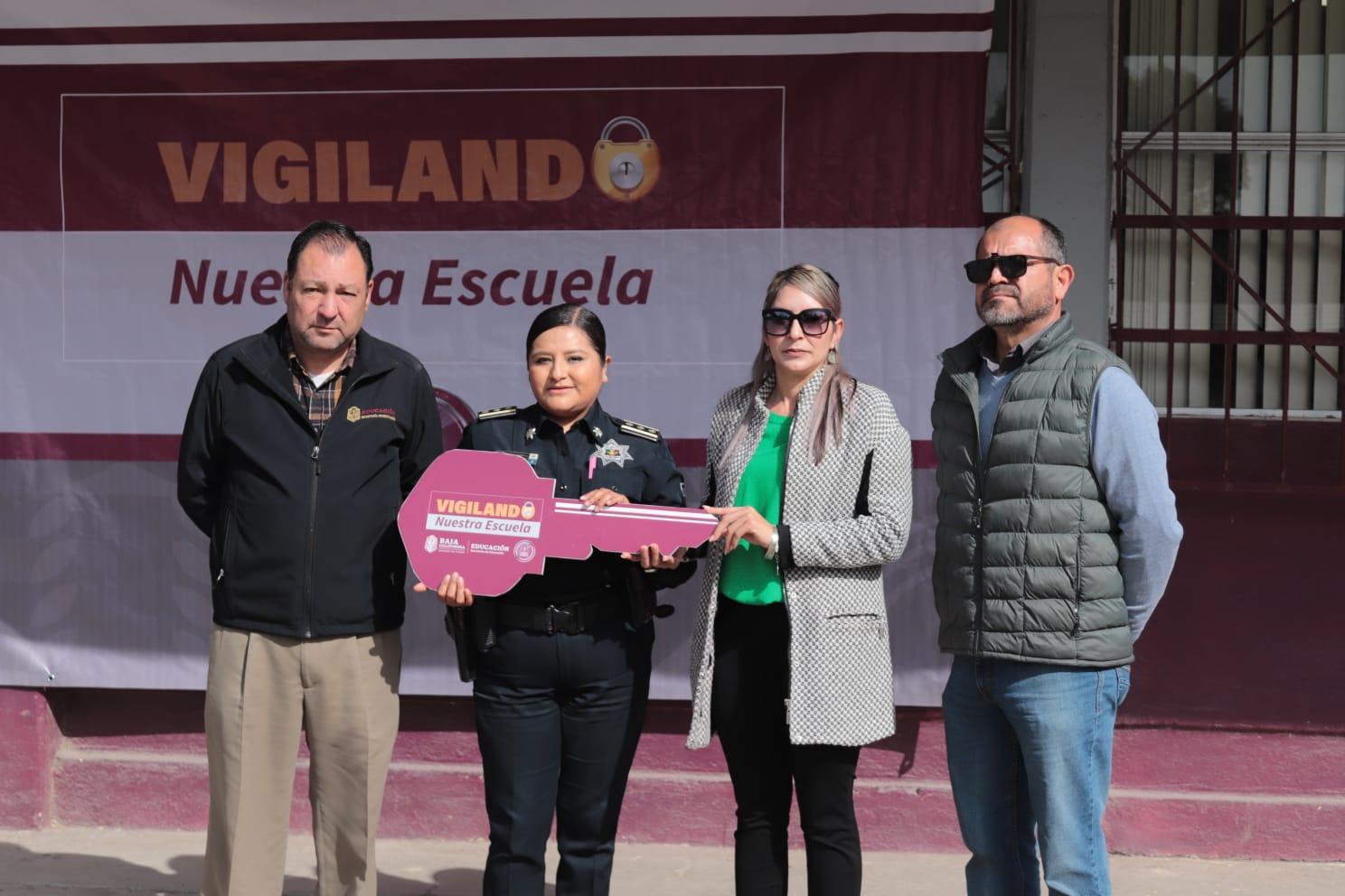 Trabajan Secretaría de Educación y seguridad ciudadana para mantener vigilados los planteles de Playas de Rosarito