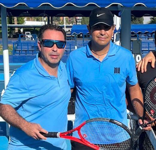 Grupo uno abogados fomenta el deporte y participa en el torneo de Tennis del Club Britania