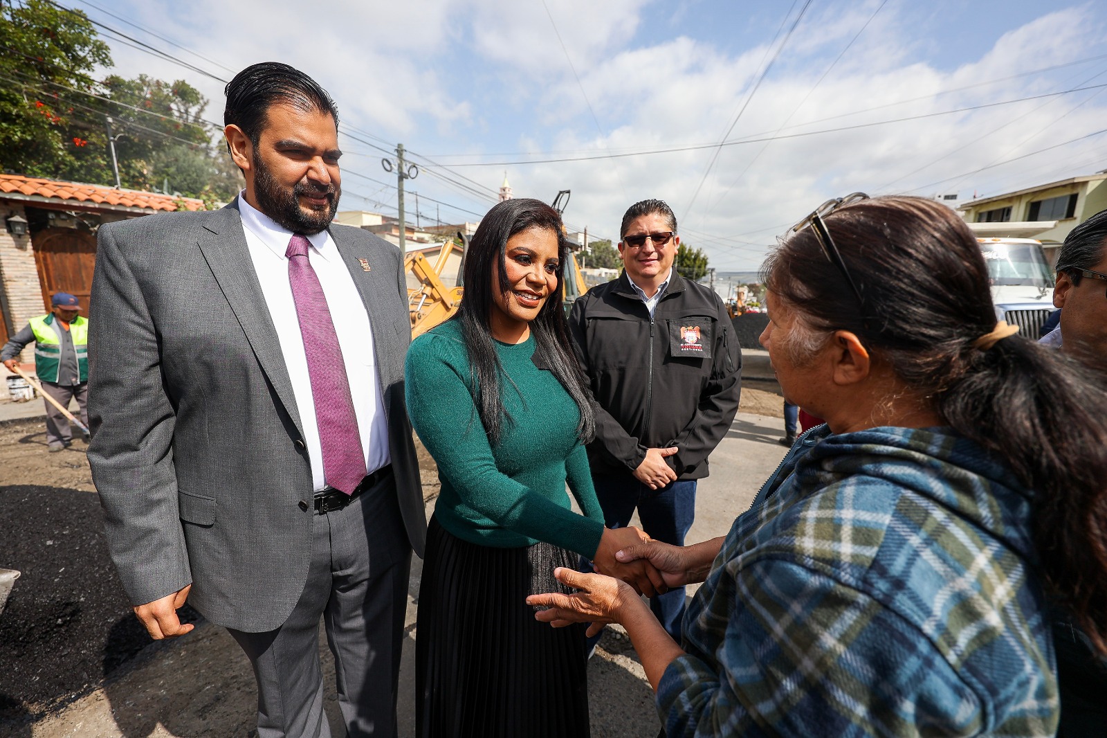 Transforma alcaldesa Montserrat Caballero colonias de Tijuana con “Bye Bye Baches”