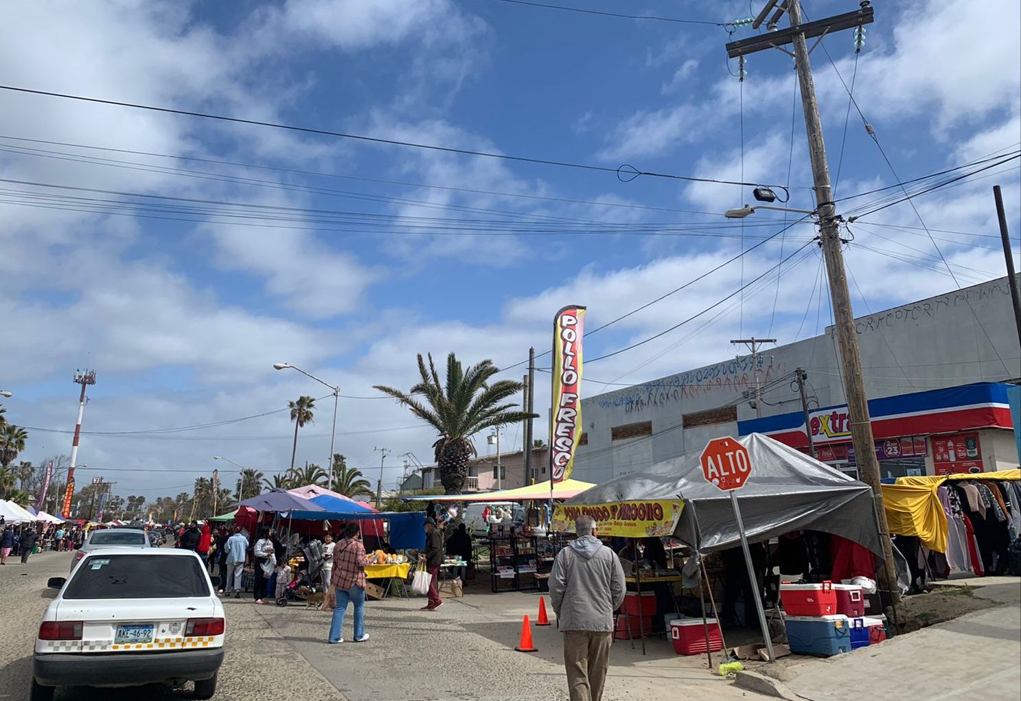 Regresa mercado sobre ruedas de Playas de Tijuana a su lugar de origen