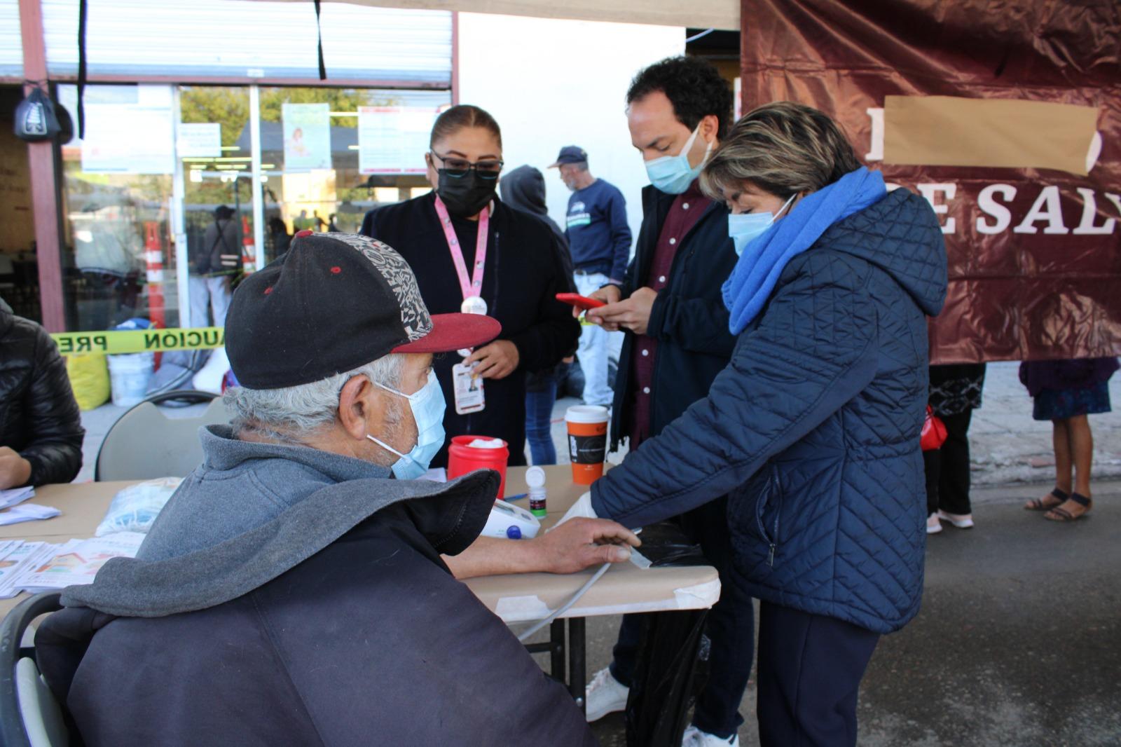 Lleva JSST consulta médica y programas preventivos al Desayunador padre Chava permanentemente