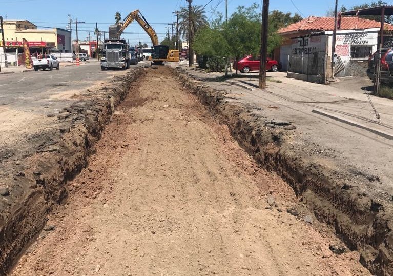 Realiza CESPM reposición de líneas de alcantarillado sanitario en la Segunda Sección de Mexicali