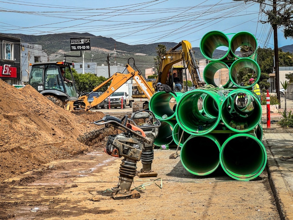 Reemplaza CESPE redes de alcantarillado sanitario para mejorar sistema de saneamiento de Ensenada