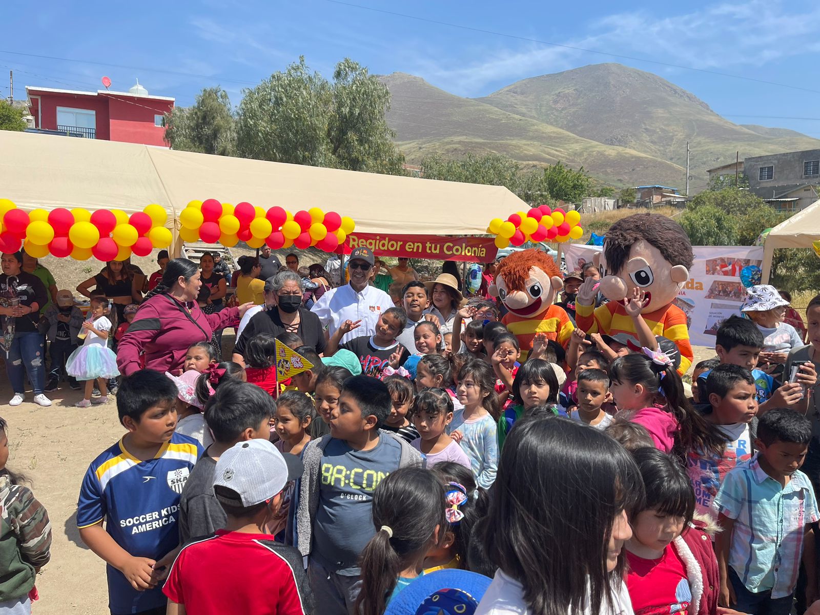 José Cañada festejó el “Día del niño” en la zona Este de Tijuana