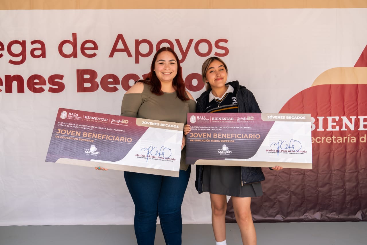 BENEFICIA INSTITUTO DE LA JUVENTUD CON BECAS A ESTUDIANTES DE ENSENADA