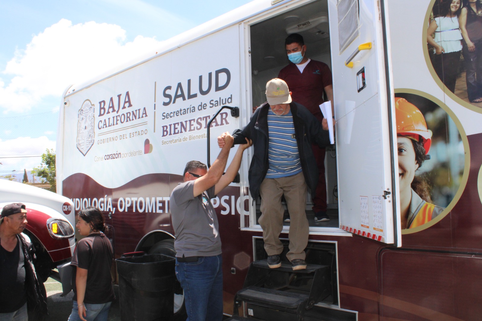 LLEVARÁN CENTROS DE SALUD MÓVILES SERVICIOS GRATUITOS A LA COLONIA EL NIÑO EN LA ZONA ESTE DE TIJUANA