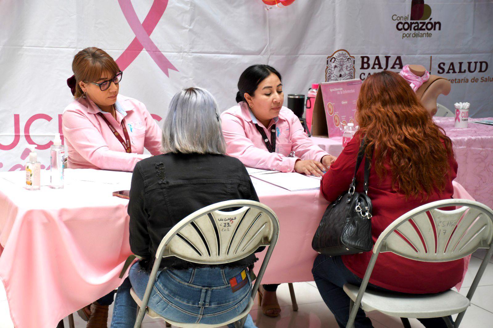 Continúa Secretaría de Salud la atención a mujeres en módulo en plaza comercial de Mexicali