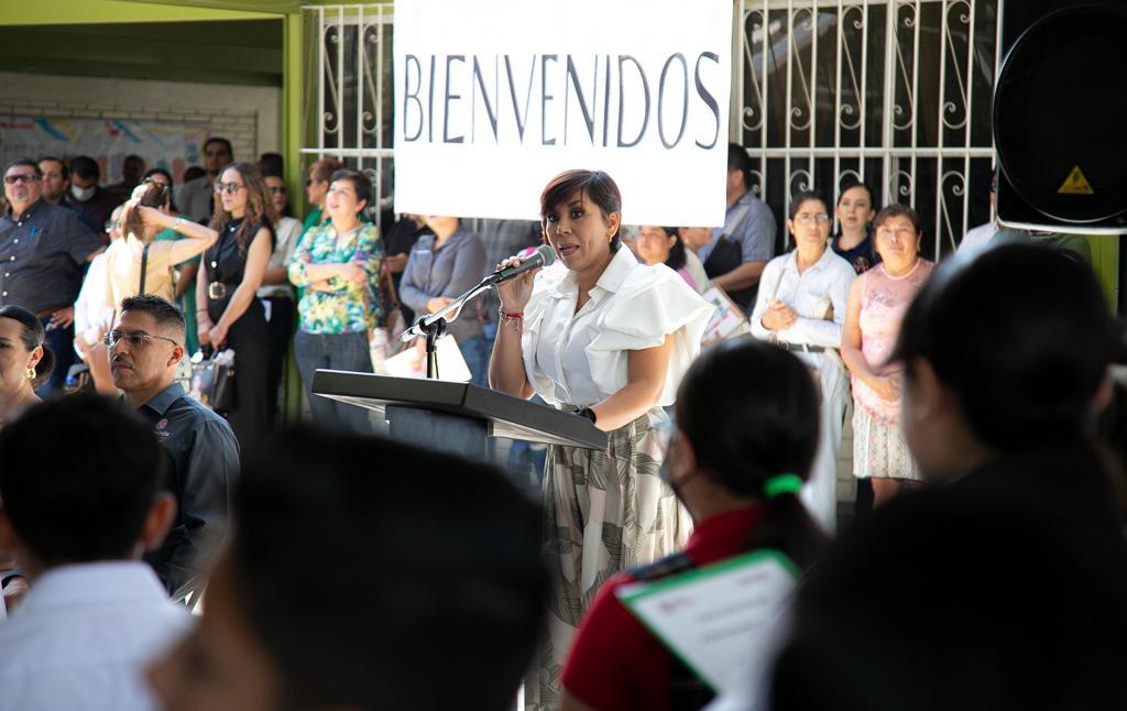 Participan más de mil 500 alumnos y alumnas de sexto grado de primaria en olimpiada del conocimiento infantil: SE