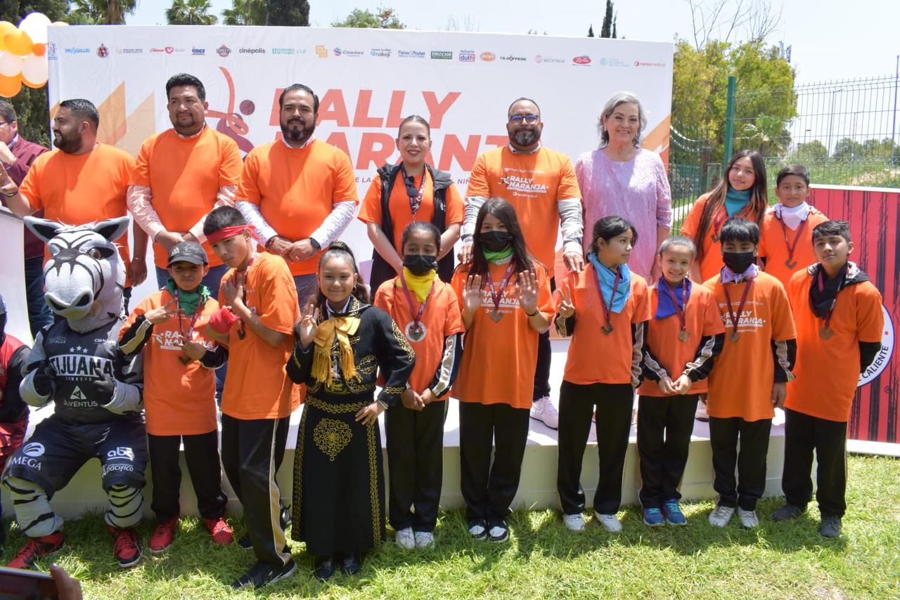 Participan más de 200 estudiantes de primaria en rally por la prevención de la violencia