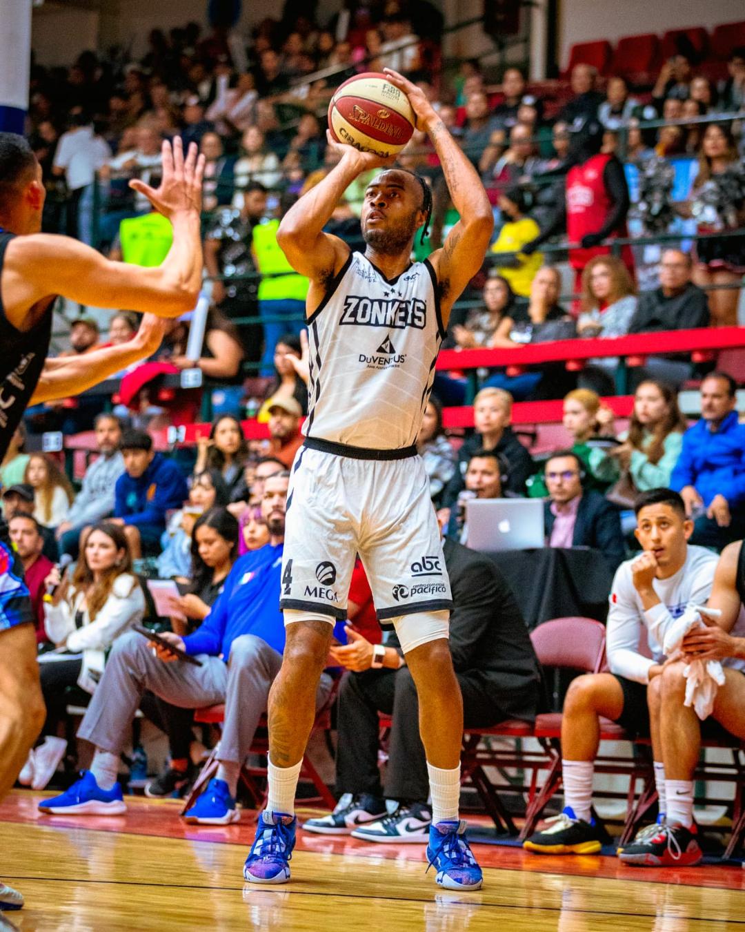 “Tenemos grandes aspiraciones en estos playoffs”, Akia Pruitt, jugador de TJ Zonkeys