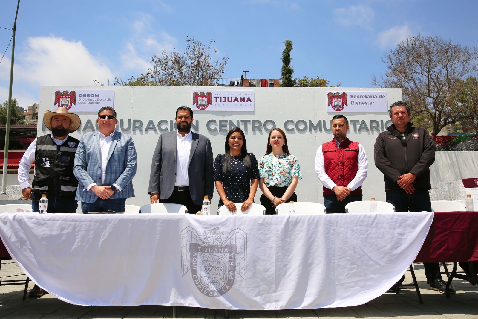 Alcaldesa Montserrat Caballero reinaugura centro comunitario y biblioteca municipal “Luis Donaldo Colosio”