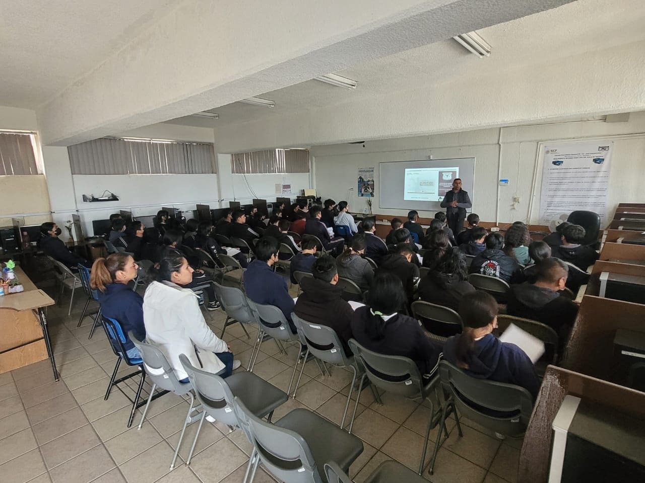 CAPACITA SSCBC A 25 MIL ESTUDIANTES SOBRE CULTURA DE LA DENUNCIA Y DE LA LEGALIDAD