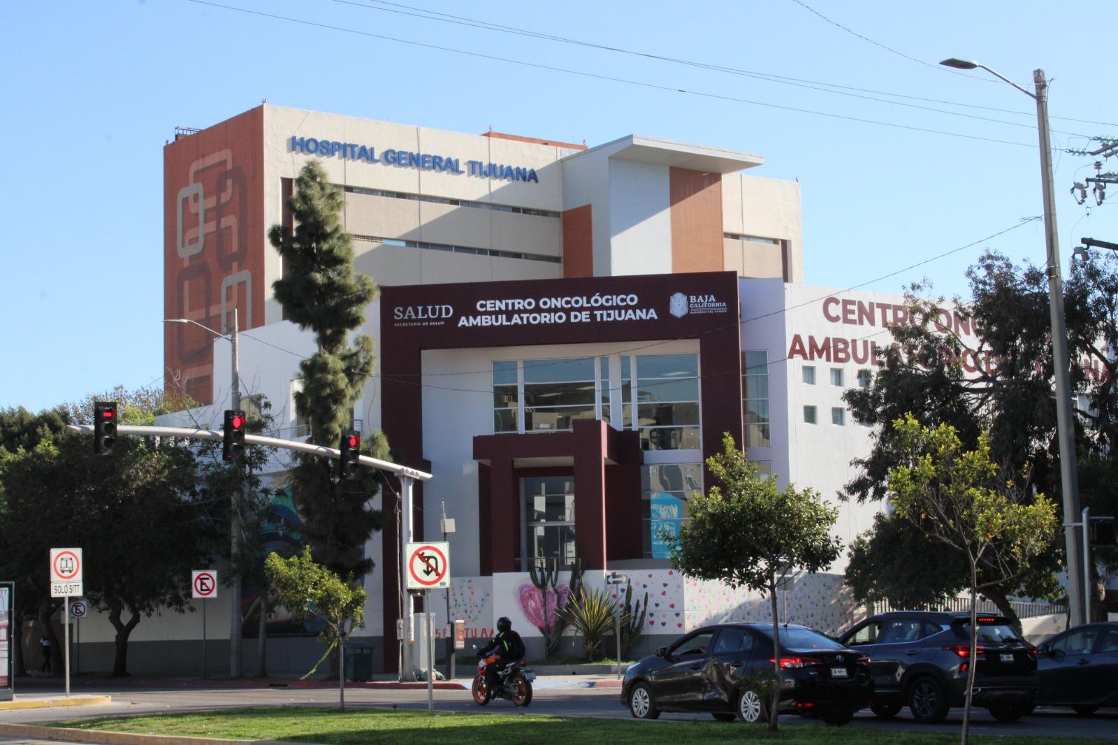 Reciben pacientes del centro oncológico ambulatorio de Tijuana servicio de odontología por especialistas de la secretaría de salud