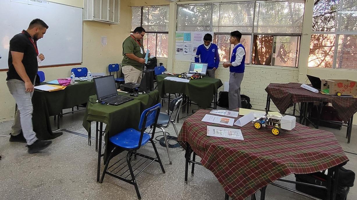 Realiza Secretaría de Educación el XXXII encuentro estatal de evaluación académica, tecnológica, cívica y cultural